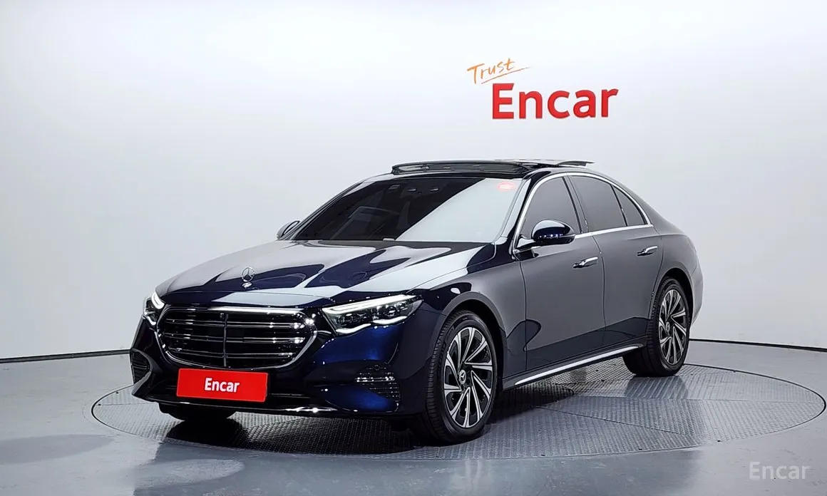 Фото 1 - Mercedes-Benz E-Class