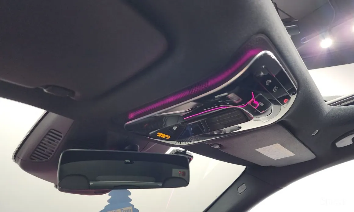 Фото 19 - Mercedes-Benz E-Class