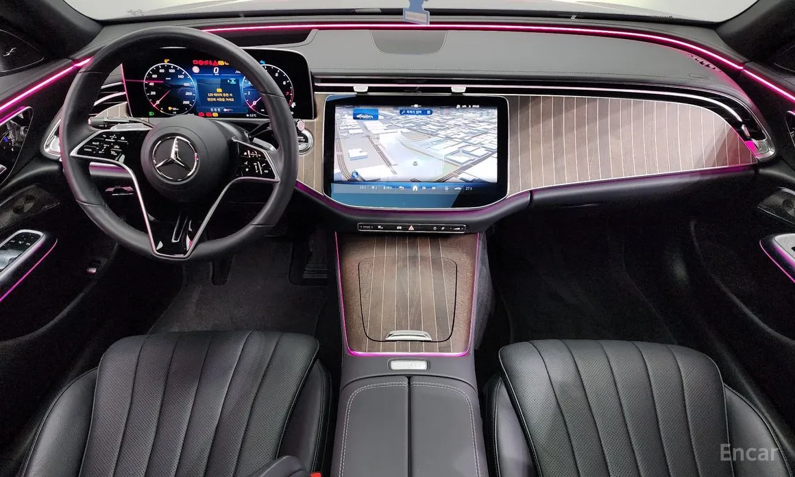 Фото 7 - Mercedes-Benz E-Class