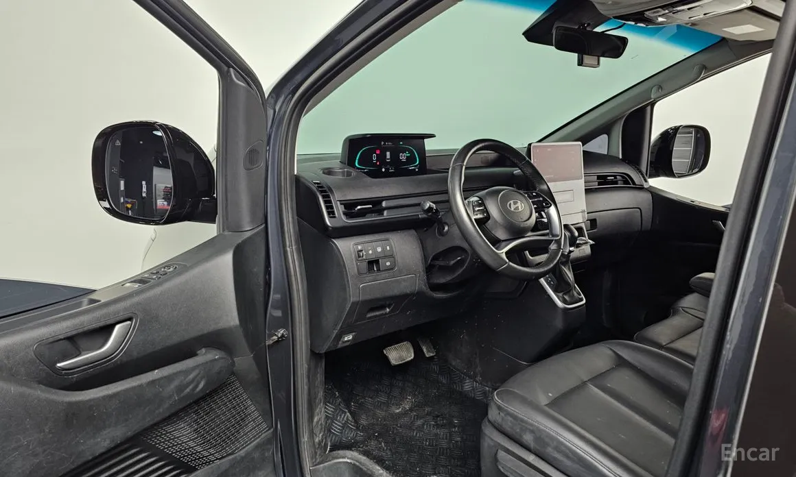 Фото 10 - Hyundai Staria