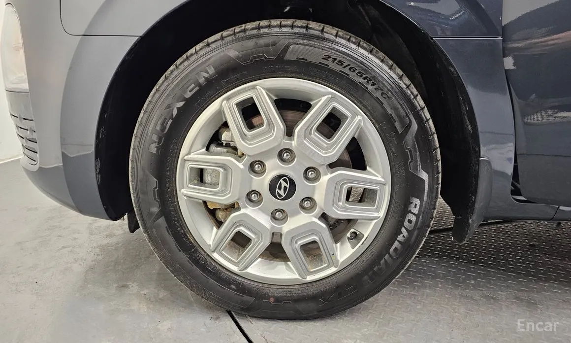 Фото 5 - Hyundai Staria