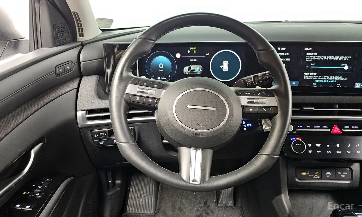 Фото 13 - Hyundai Tucson