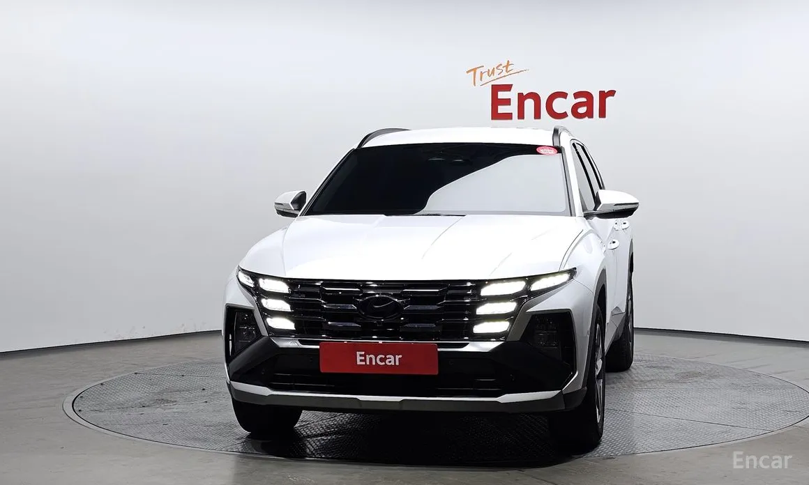 Фото 3 - Hyundai Tucson