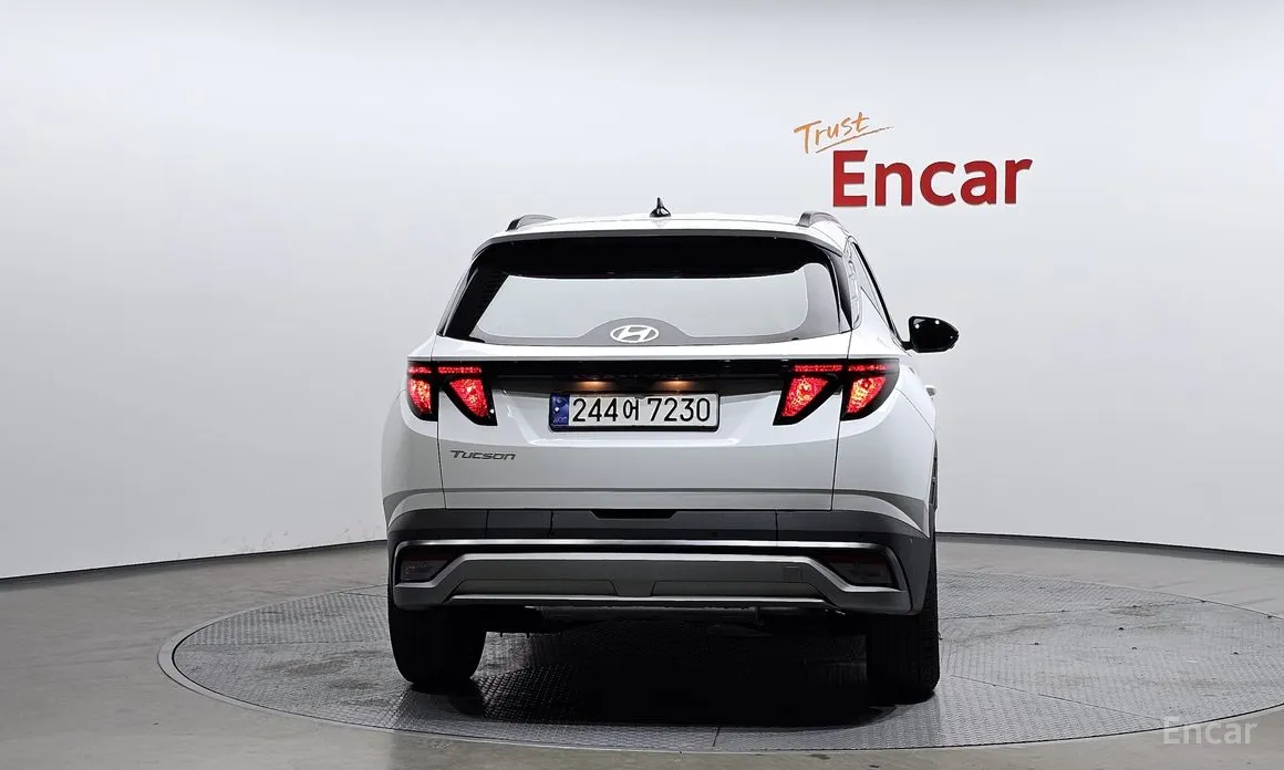 Фото 4 - Hyundai Tucson