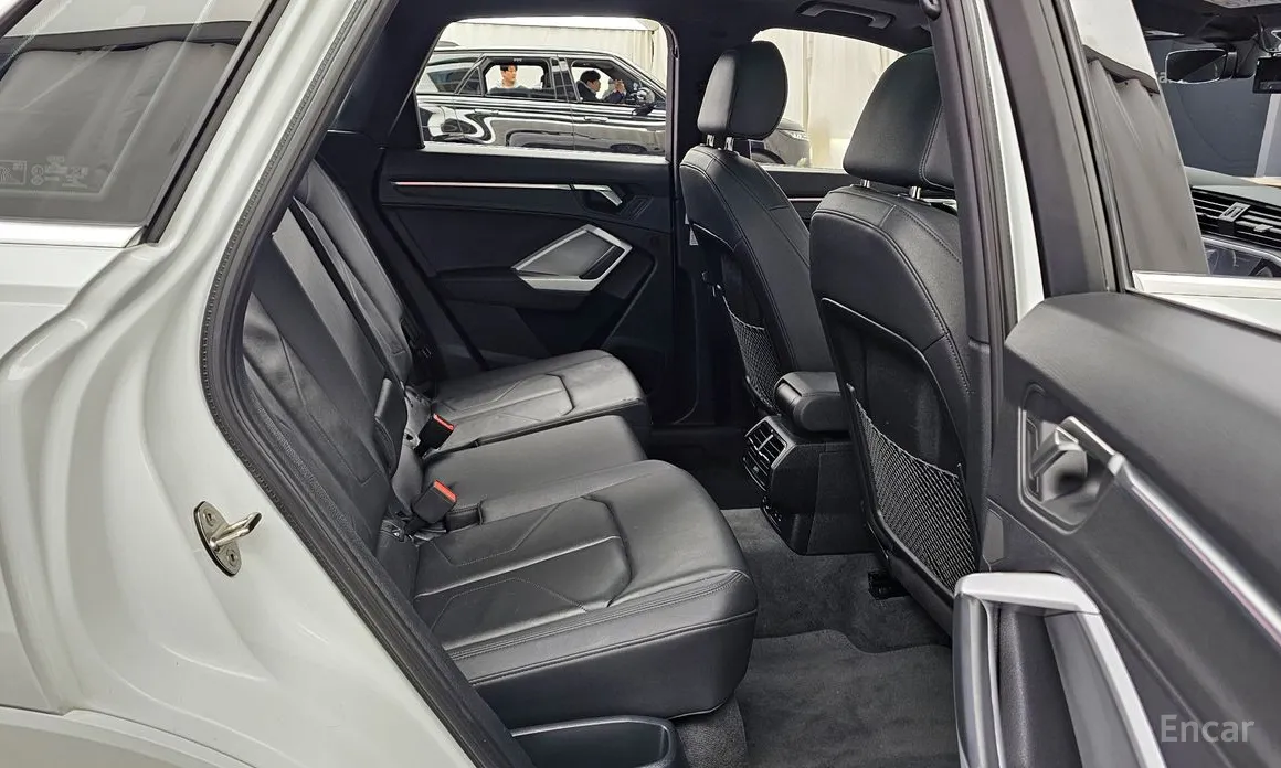 Фото 13 - Audi Q3