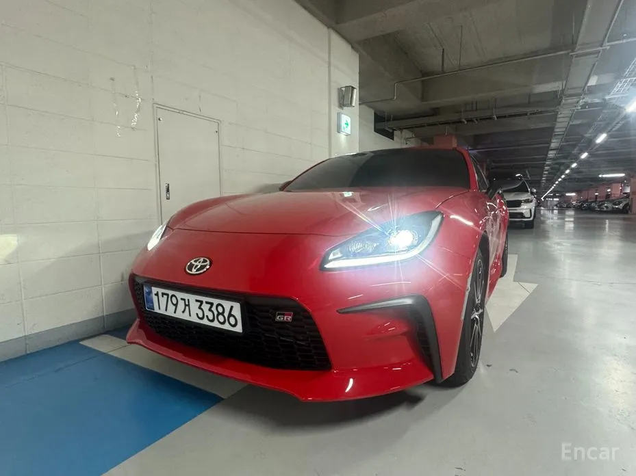 Фото 1 - Toyota 86