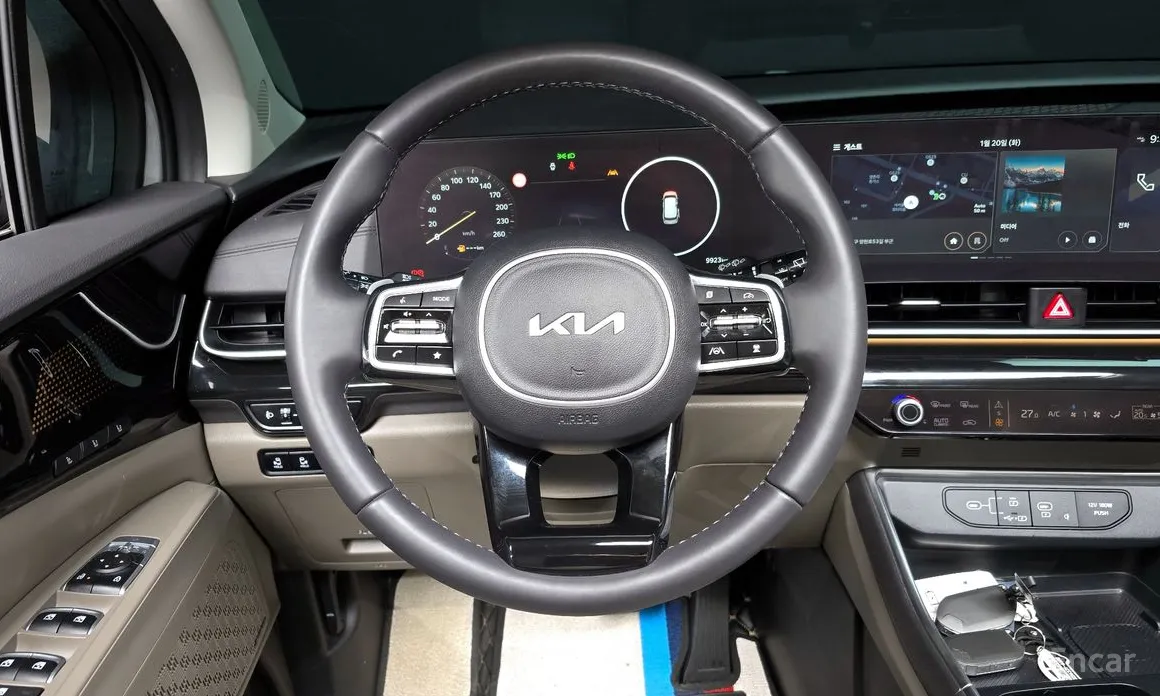 Фото 13 - Kia Carnival