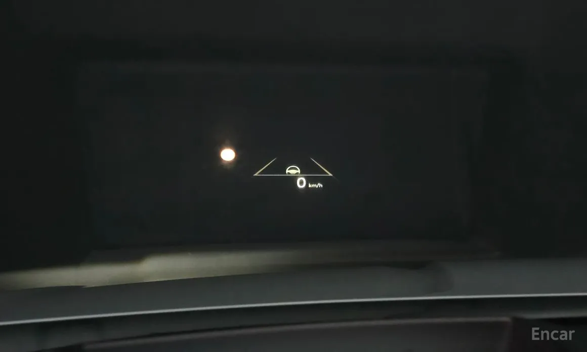 Фото 16 - Kia Carnival