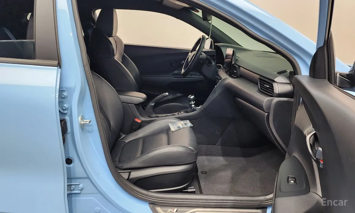 Фото 11 - Hyundai Veloster