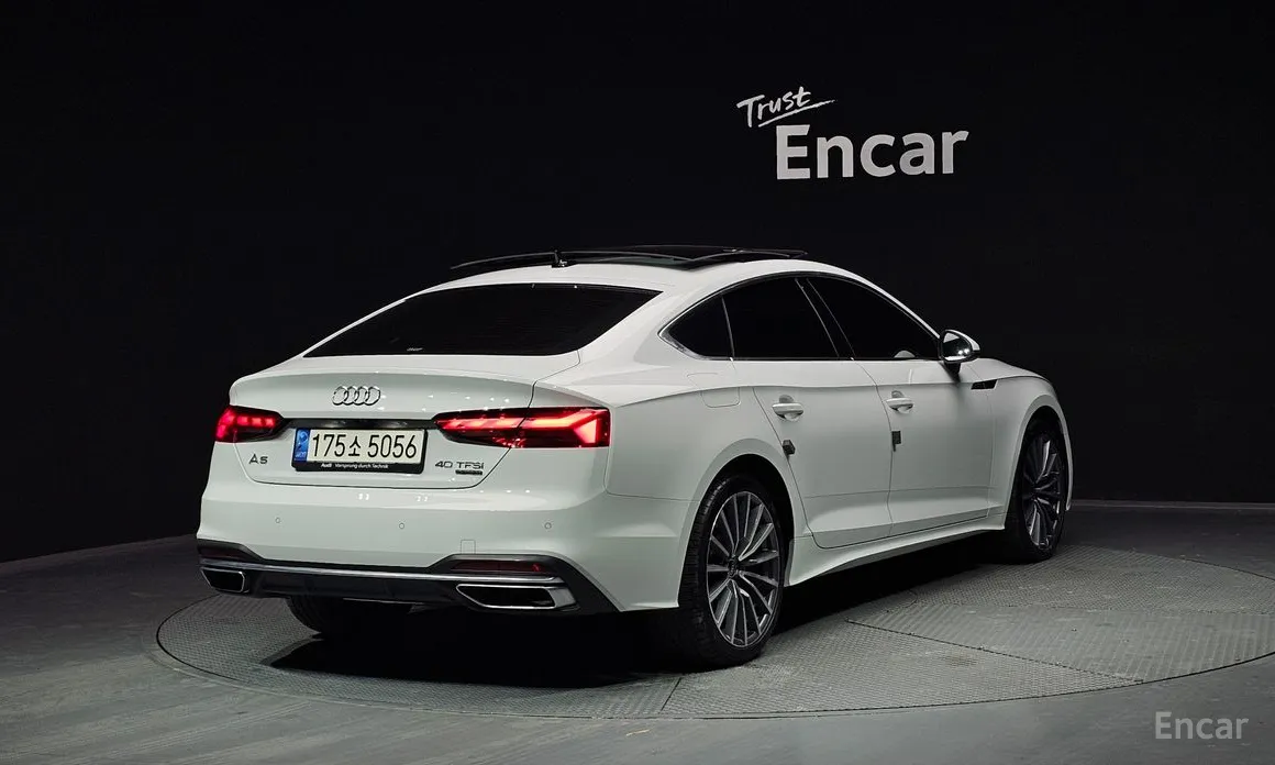 Фото 2 - Audi A5