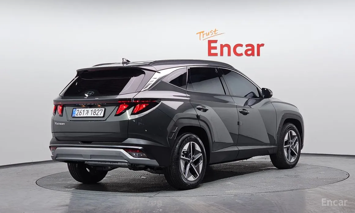 Фото 2 - Hyundai Tucson