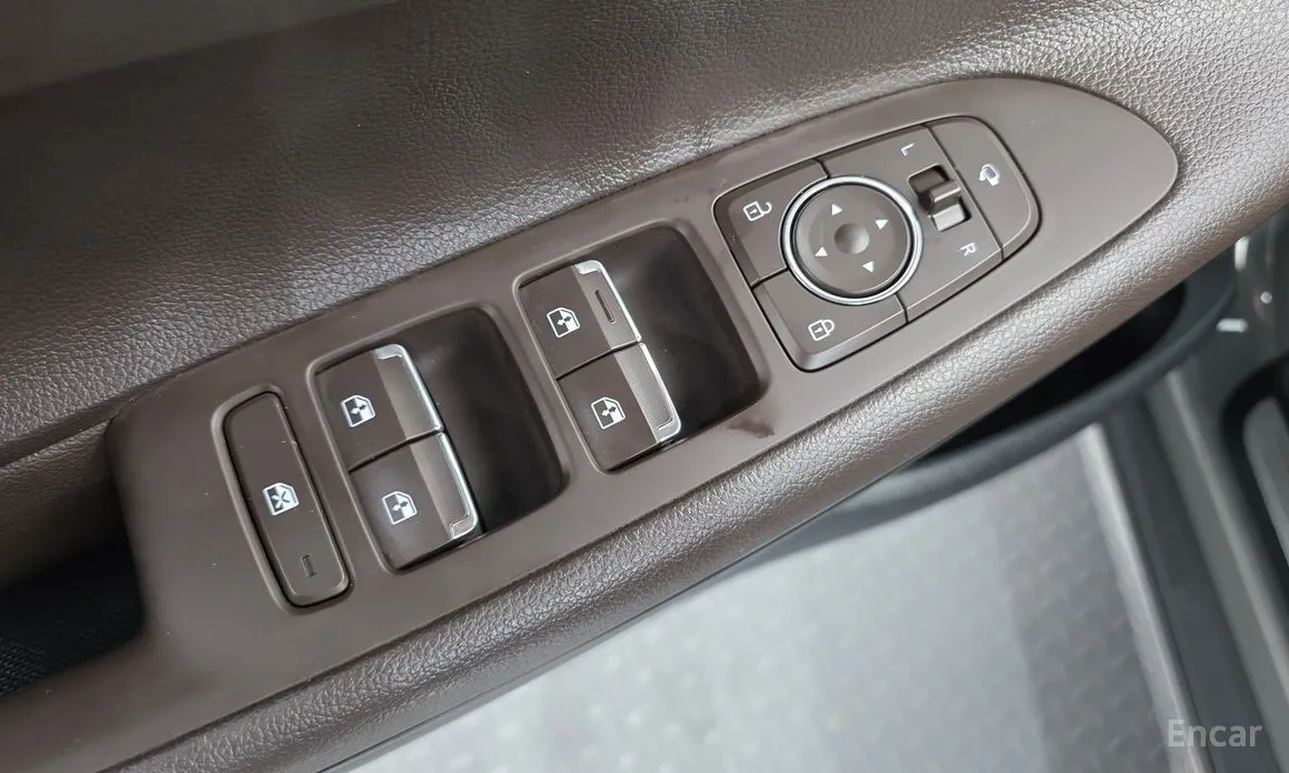 Фото 12 - Hyundai Grandeur