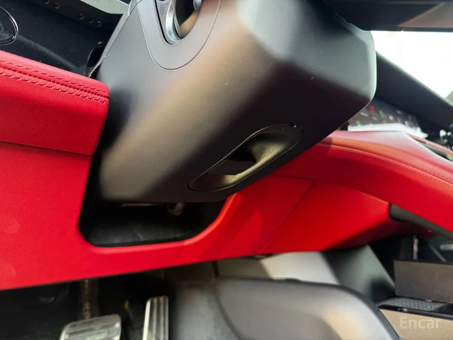 Фото 7 - Porsche Taycan