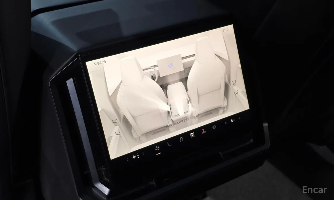 Фото 16 - Tesla Cybertruck