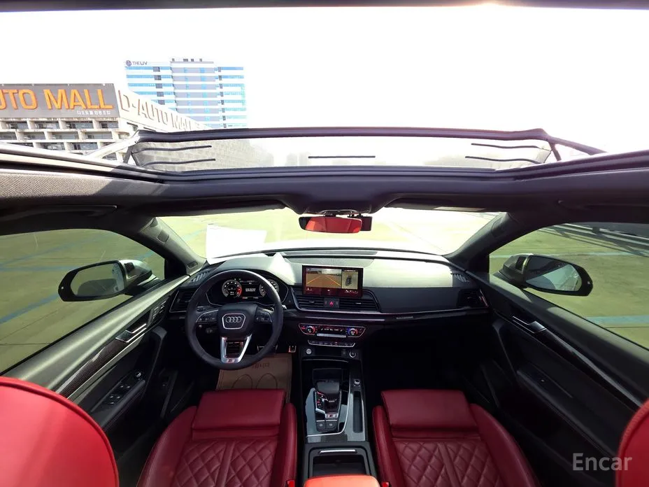 Фото 10 - Audi SQ5