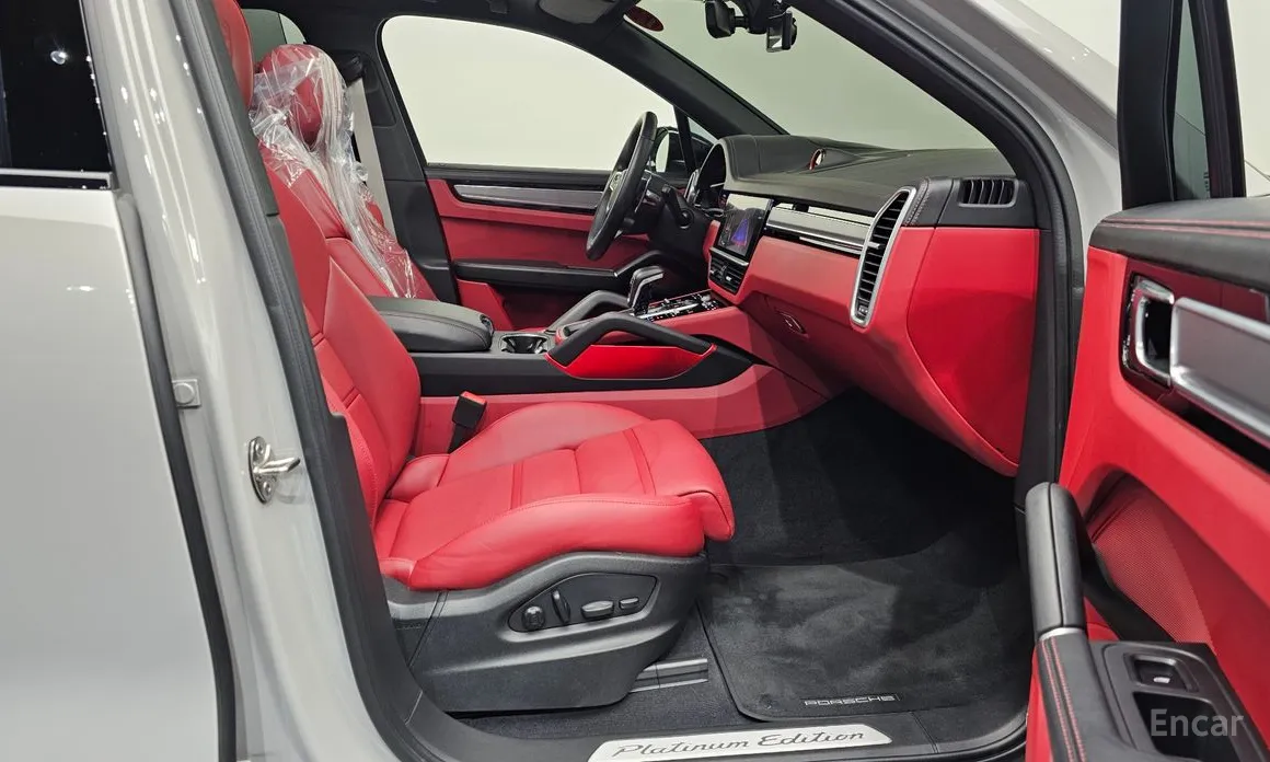 Фото 11 - Porsche Cayenne