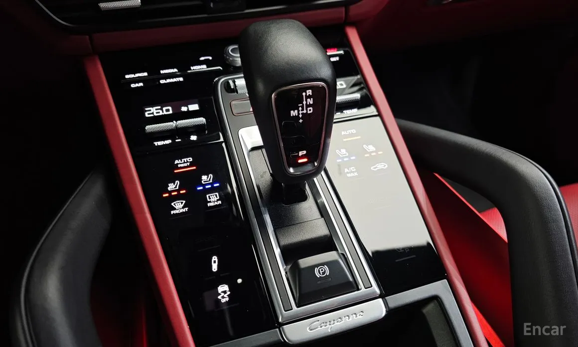 Фото 9 - Porsche Cayenne