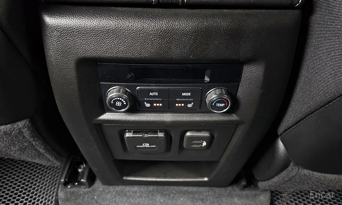 Фото 18 - Chevrolet Traverse