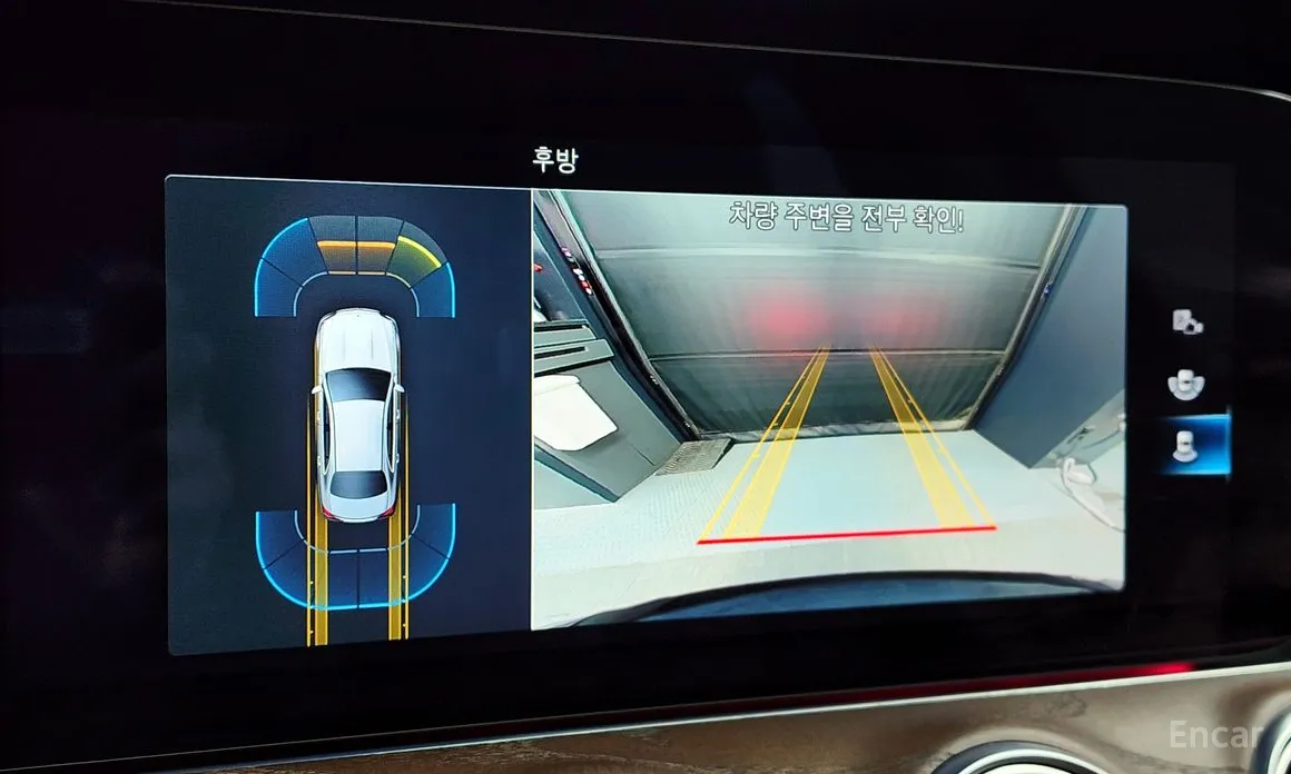 Фото 15 - Mercedes-Benz E-Class