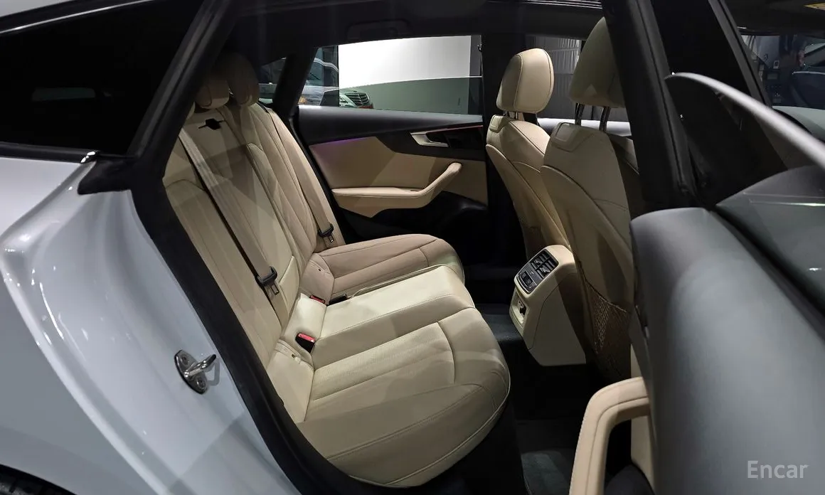 Фото 12 - Audi A5