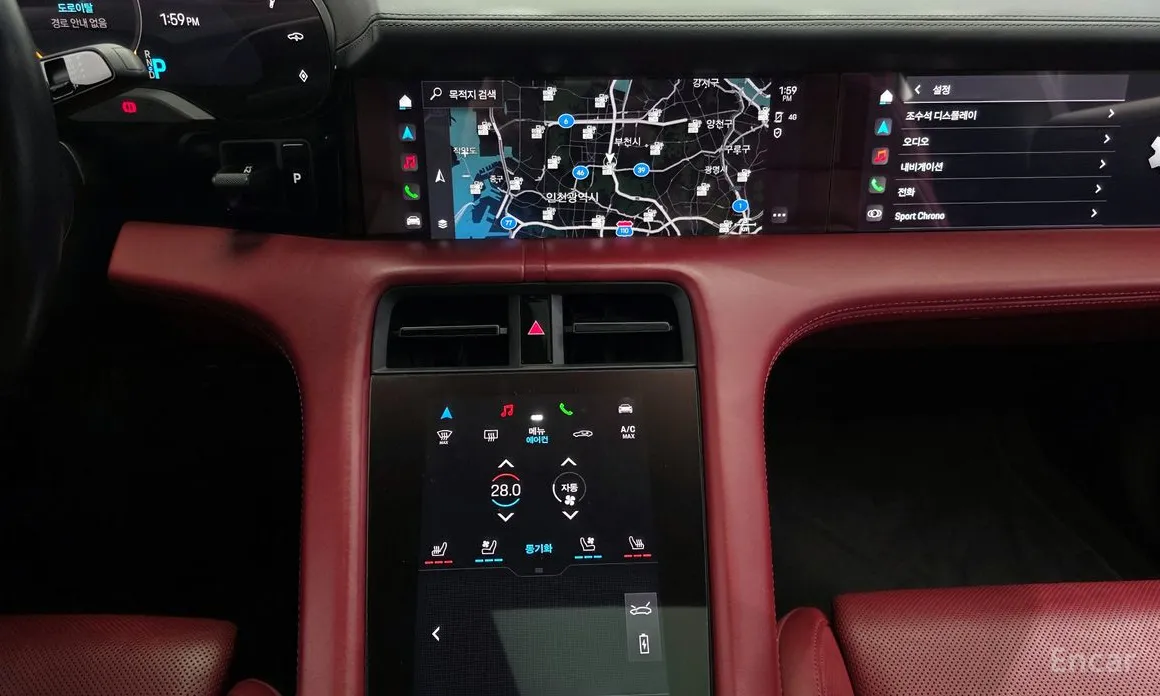 Фото 15 - Porsche Taycan