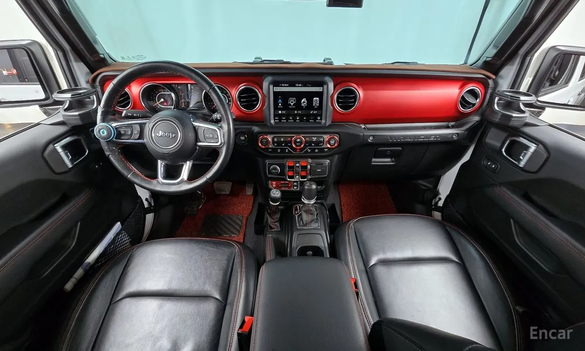 Фото 7 - Jeep Wrangler