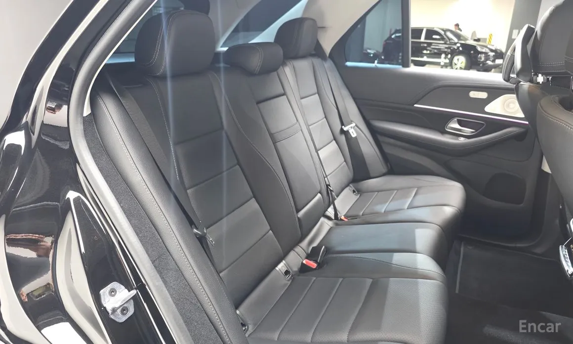 Фото 12 - Mercedes-Benz GLE-Class