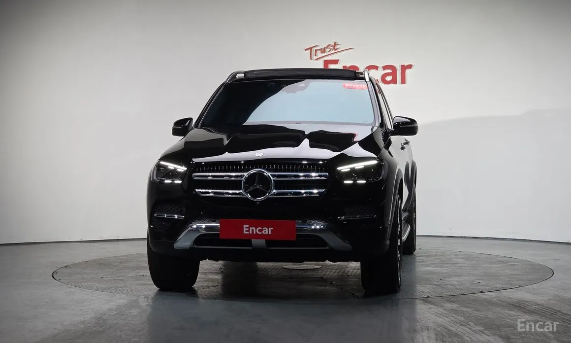 Фото 3 - Mercedes-Benz GLE-Class