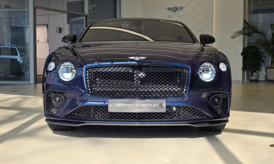 Фото 2 - Bentley Continental GT