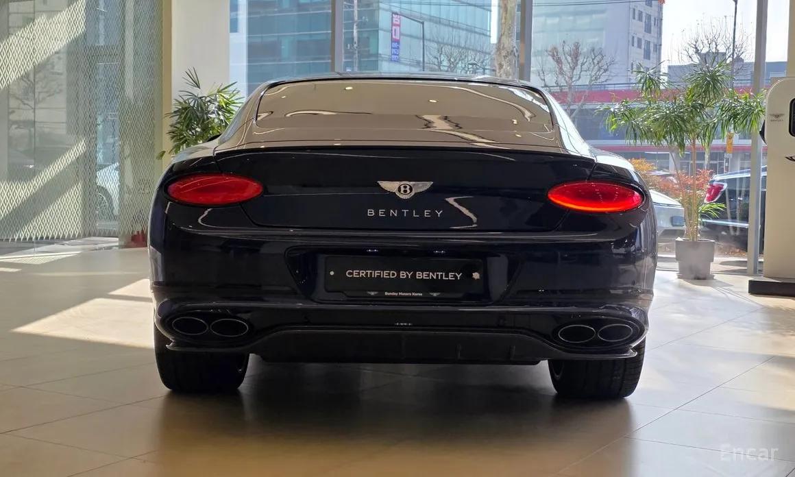 Фото 4 - Bentley Continental GT