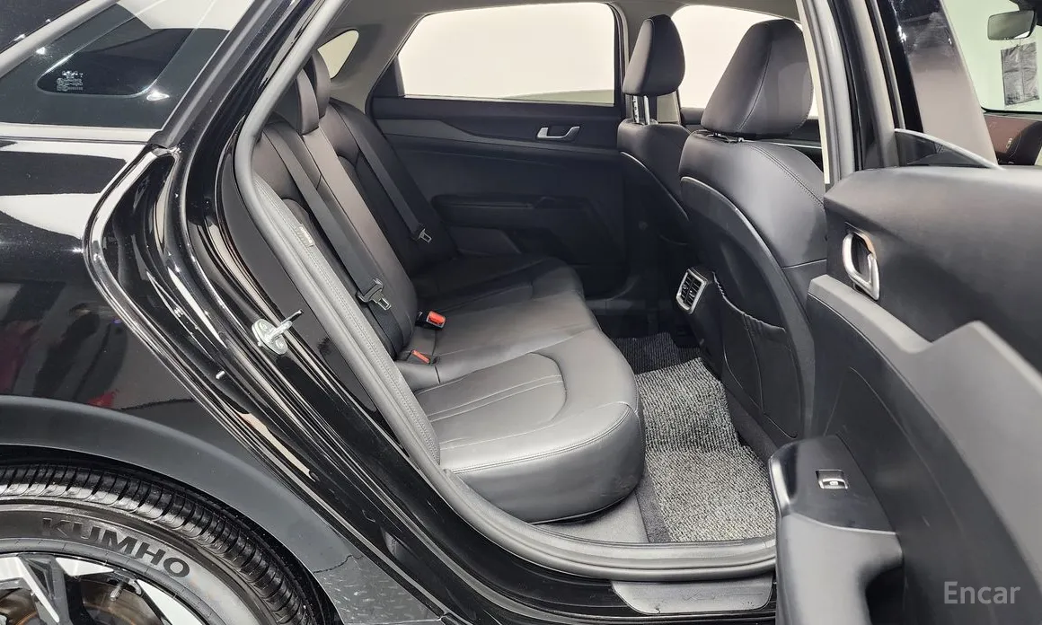 Фото 12 - Kia K5