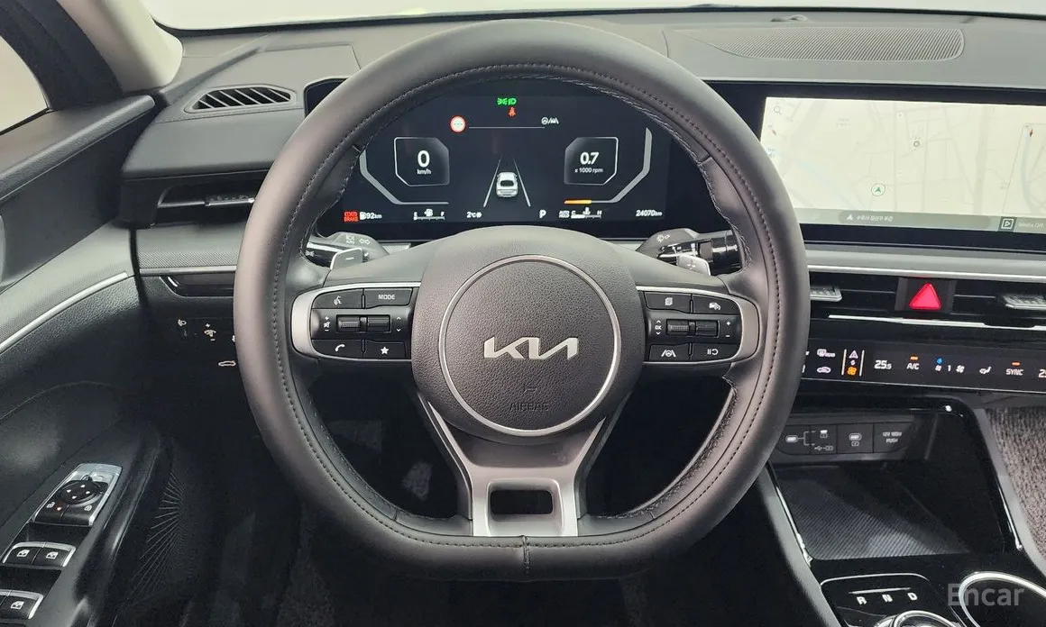 Фото 13 - Kia K5