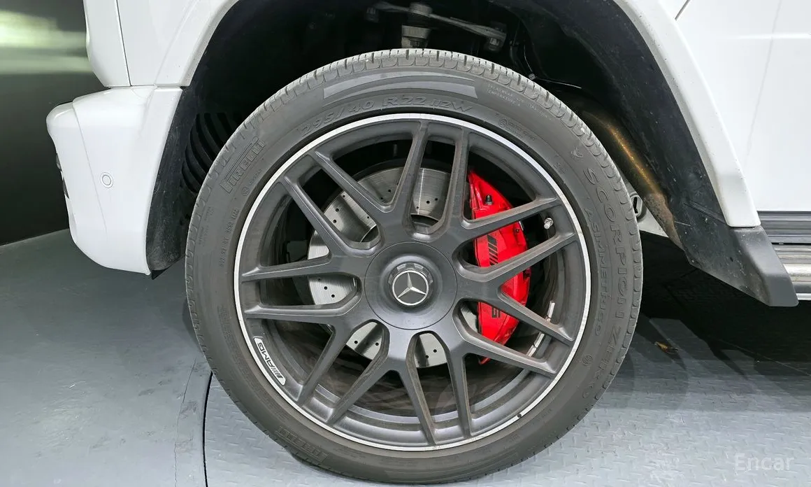 Фото 5 - Mercedes-Benz G-Class