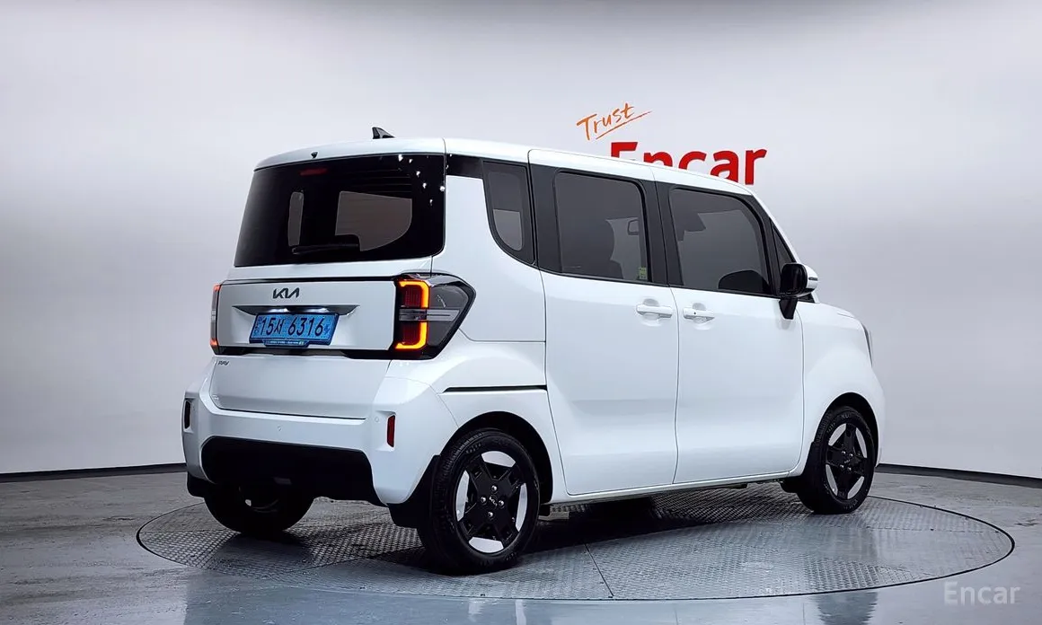 Фото 2 - Kia Ray