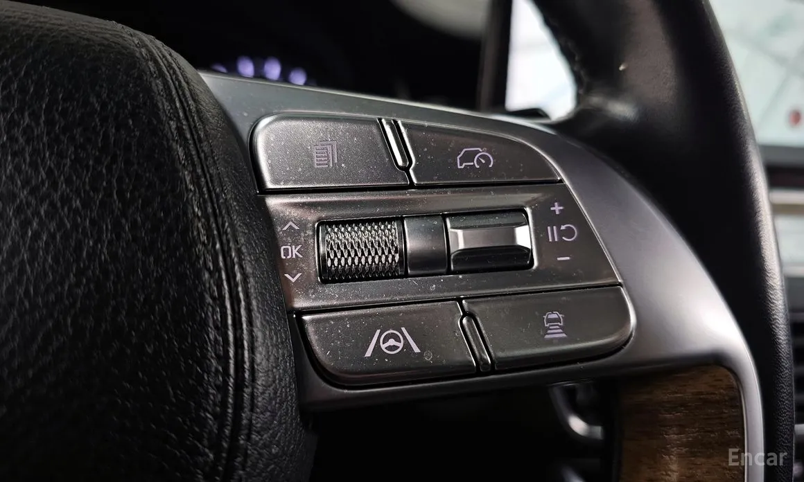 Фото 18 - Kia K9