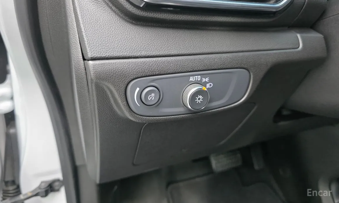 Фото 15 - Chevrolet Bolt EV