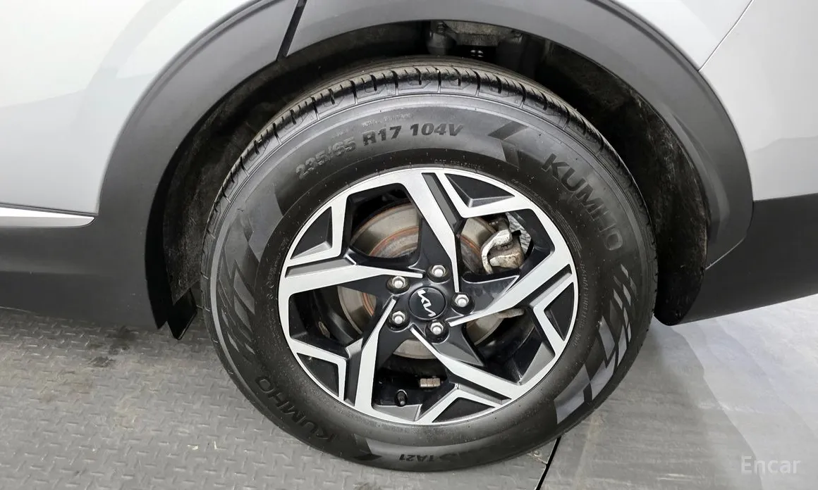 Фото 5 - Kia Sportage