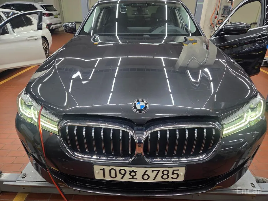 Фото 2 - BMW 5 Series