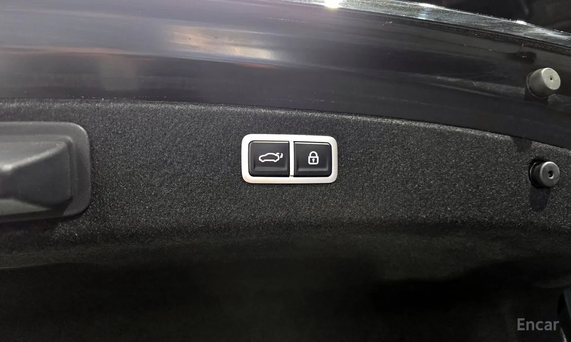 Фото 20 - Genesis G80