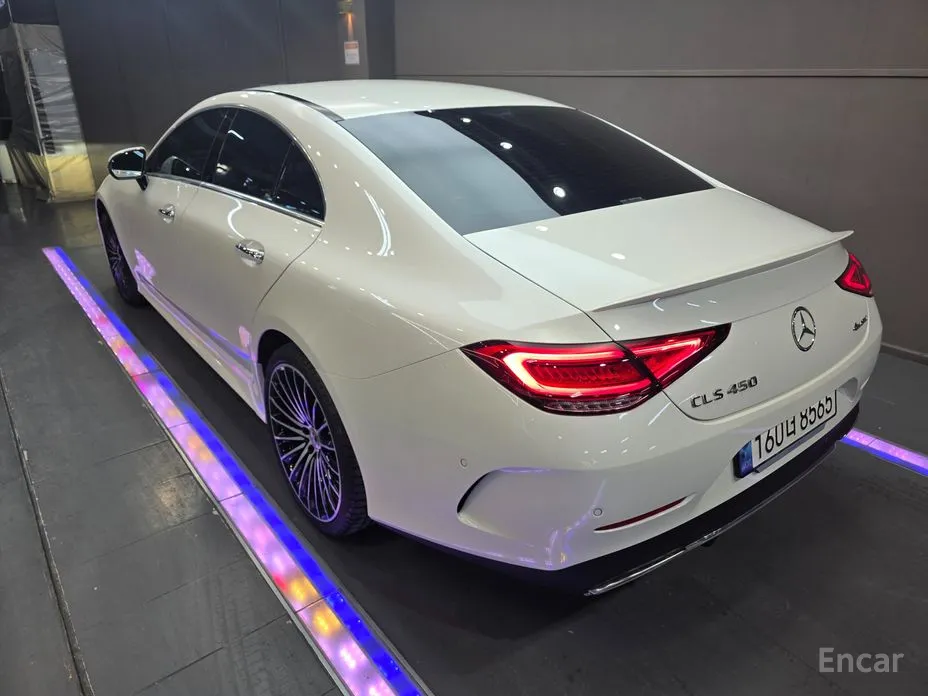 Фото 2 - Mercedes-Benz CLS-Class