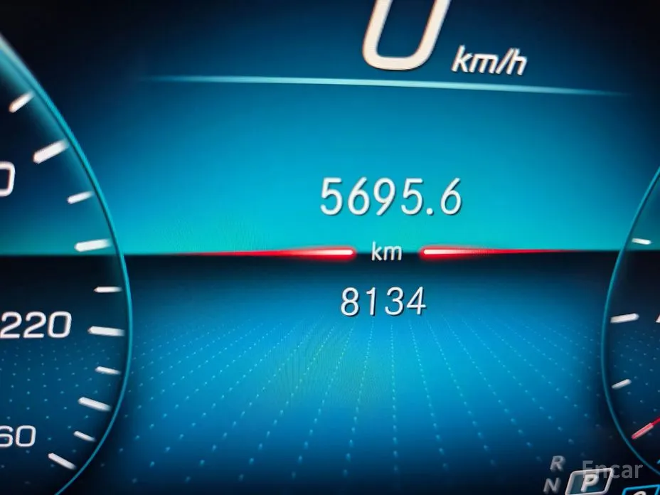 Фото 8 - Mercedes-Benz CLS-Class