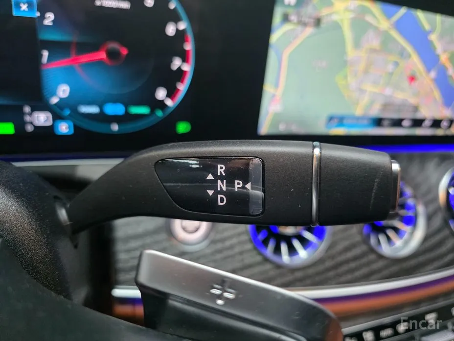 Фото 9 - Mercedes-Benz CLS-Class