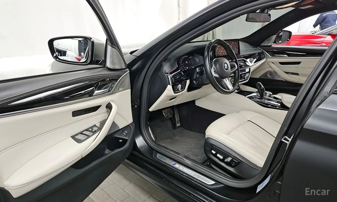 Фото 10 - BMW 5 Series