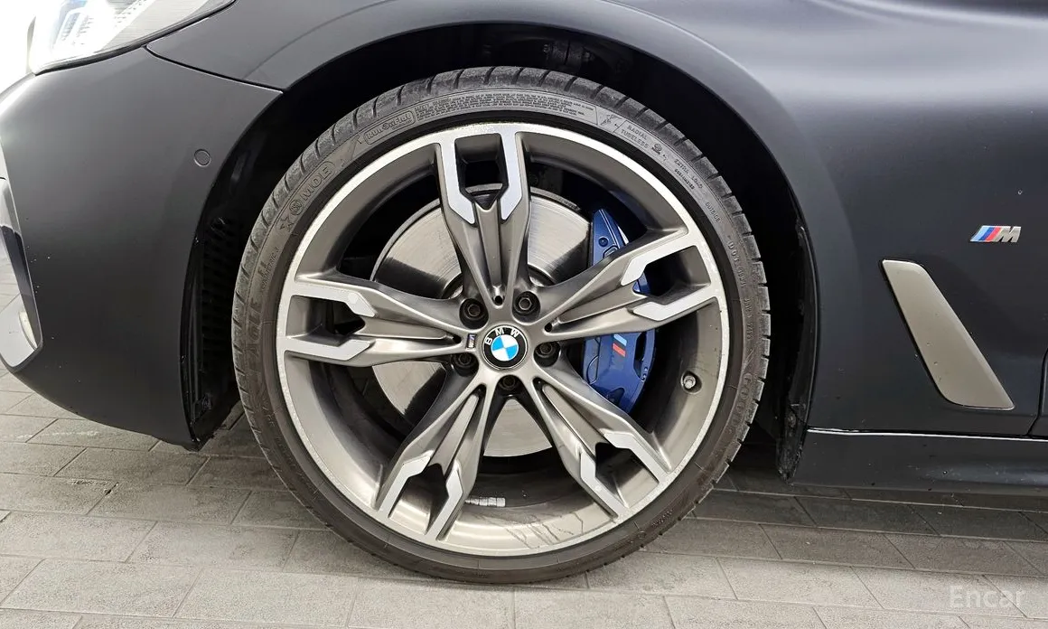 Фото 5 - BMW 5 Series