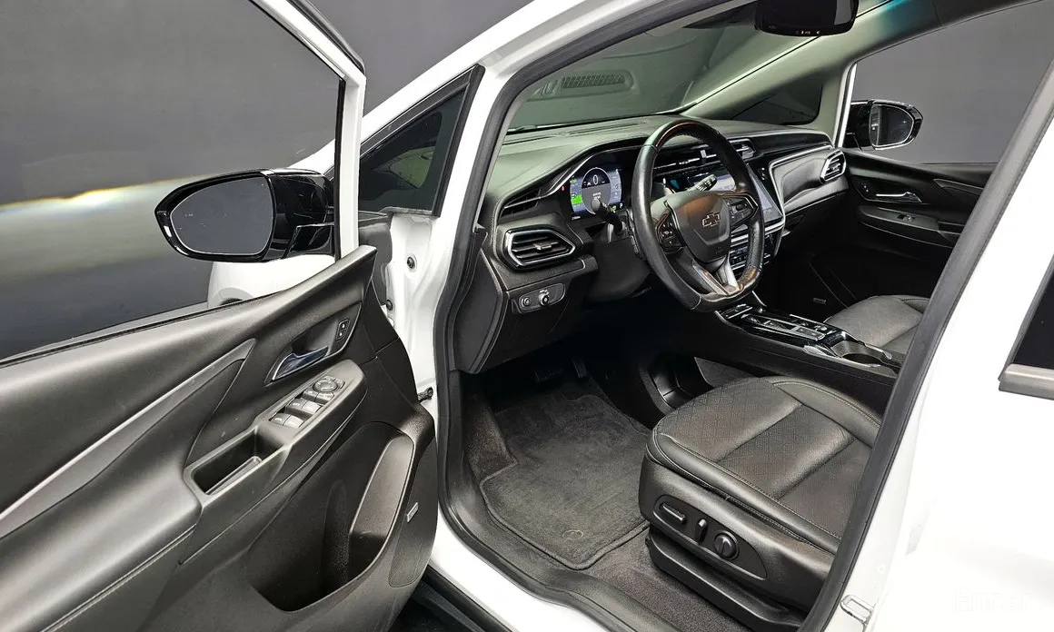 Фото 11 - Chevrolet Bolt EV