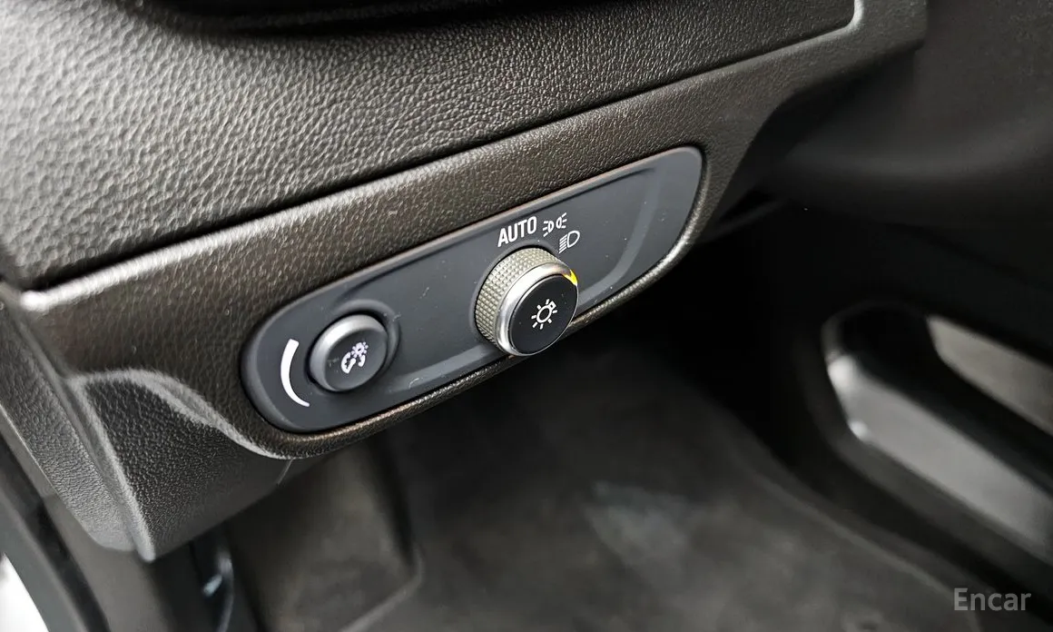 Фото 18 - Chevrolet Bolt EV