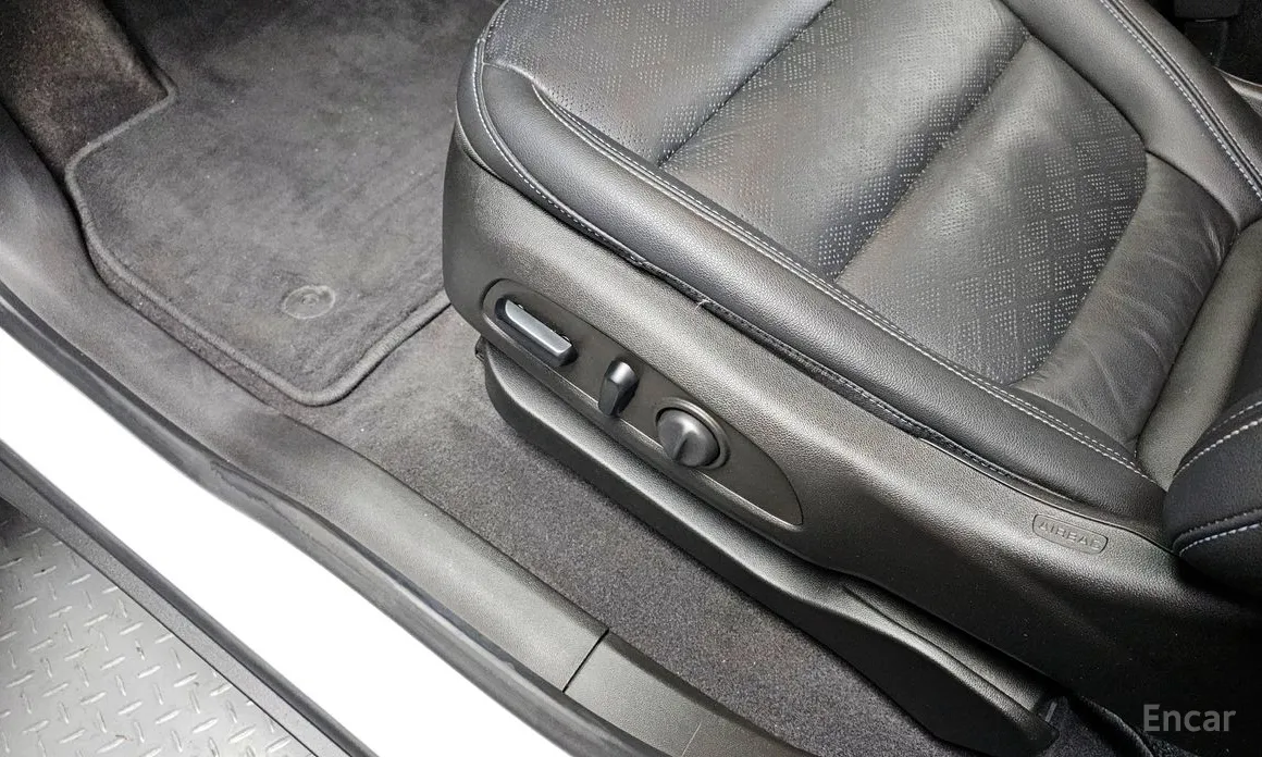 Фото 19 - Chevrolet Bolt EV