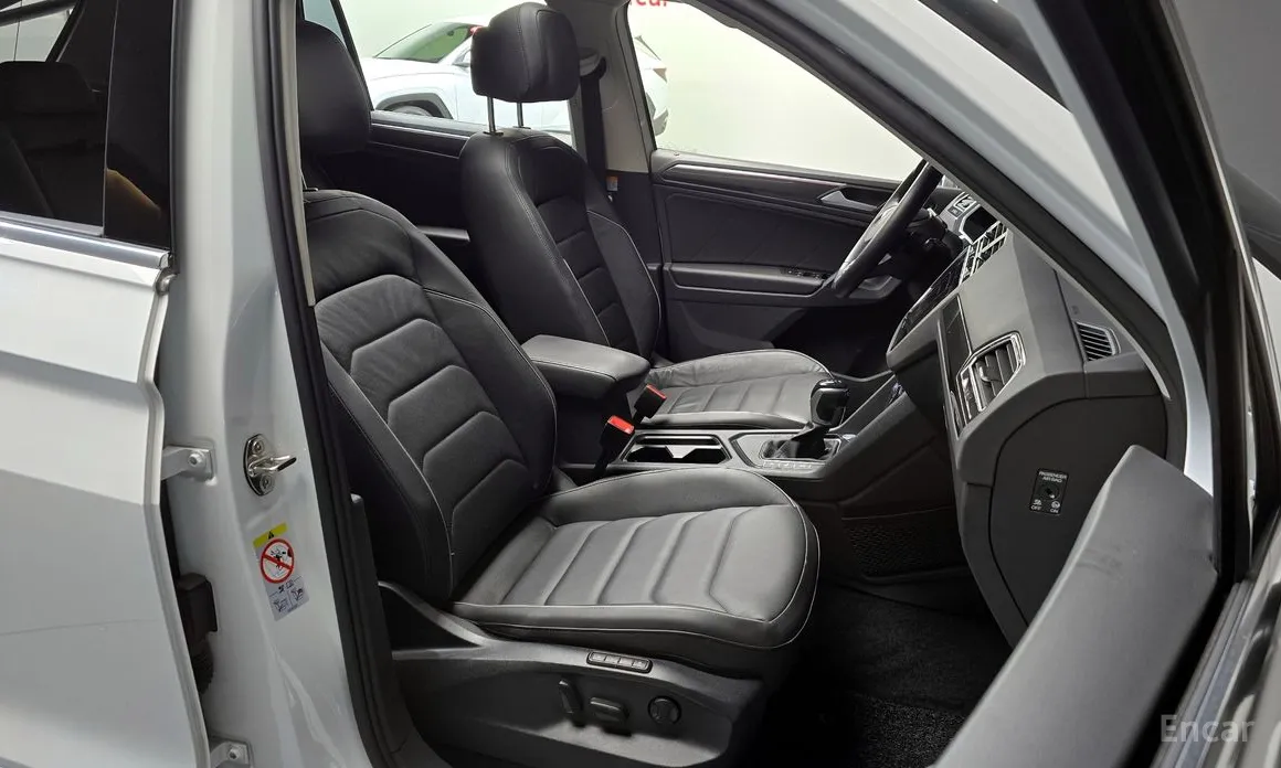 Фото 12 - Volkswagen Tiguan