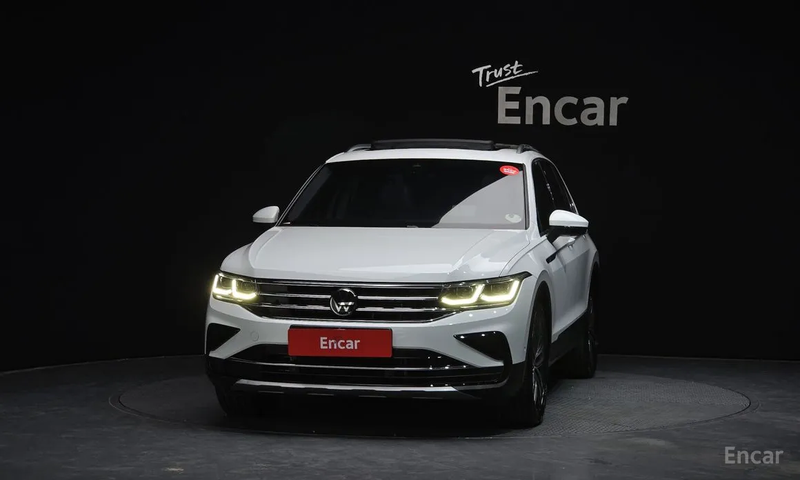 Фото 3 - Volkswagen Tiguan