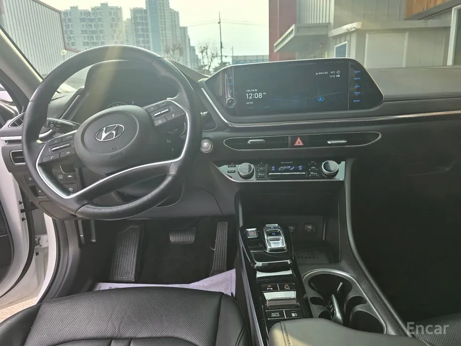 Фото 7 - Hyundai Sonata